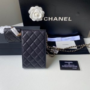 chanel ap2742 phone airpods pro case with chain grained shiny black 02 luxibags.ru .jpg