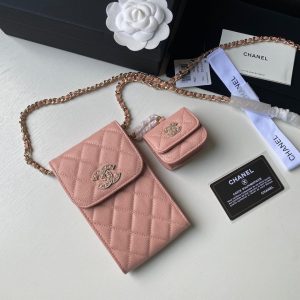 chanel ap2742 phone airpods pro case with chain grained shiny pink 03 luxibags.ru .jpg