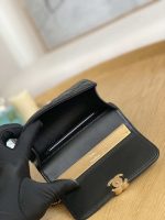 chanel ap2945 clutch with chain lambskin black gold 008 luxibags.ru .jpg