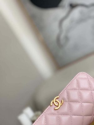 chanel ap2946 phone holder clutch with chain lambskin pink 005 luxibags.ru .jpg