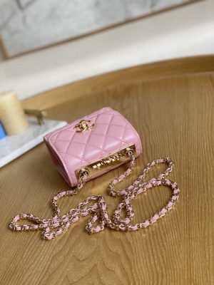 chanel ap3020 clutch with chain lambskip gold tone metal pink 006 luxibags.ru .jpg