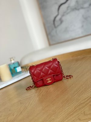 chanel ap3037 belt bag lambskin enamel gold tone metal red 001 luxibags.ru .jpg