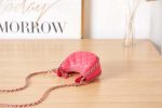 chanel ap3232 clutch with chain lambskin shiny light gold metal red 005 luxibags.ru .jpg