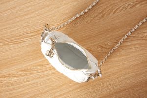 chanel ap3232 clutch with chain lambskin shiny light gold metal white 007 luxibags.ru .jpg