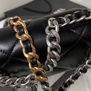 chanel ap3267 19 wallet on chain woc shiny lambskin black 004 luxibags.ru .jpg