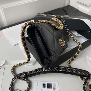 chanel ap3267 19 wallet on chain woc shiny lambskin black 014 luxibags.ru .jpg