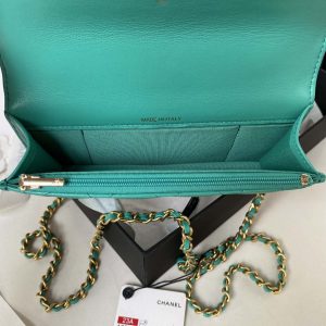 chanel ap3385 woc flap phone holder with chain lambskin green gold 007 luxibags.ru .jpg