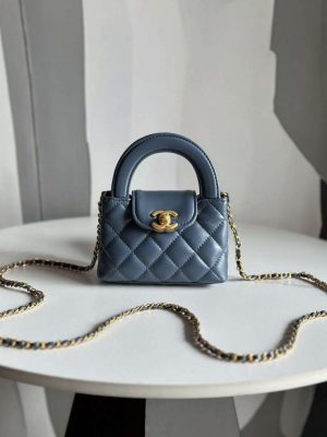 chanel ap3435 shiny aged calfskin gold tone metal navy blue 02 luxibags.ru .jpg