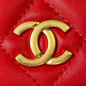 chanel ap3484 clutch with chain shiny lambskin gold tone metal red 003 luxibags.ru .jpg
