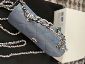 chanel ap3566 clutch with chain blue shiny crumpled calfskin strass ruthenium finish metal 03 luxibags.ru .jpg