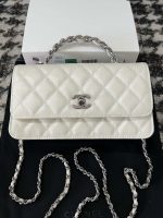 chanel ap3566 clutch with chain white shiny crumpled calfskin strass ruthenium finish metal 001 luxibags.ru .jpg