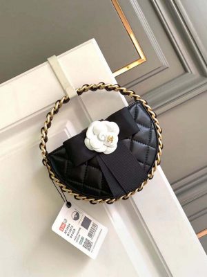 chanel ap3584 pouch mixed fibers calfskin gold tone metal black 009 luxibags.ru .jpg