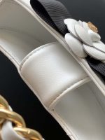 chanel ap3584 pouch mixed fibers calfskin gold tone metal white 007 luxibags.ru .jpg