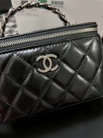 chanel ap3593 shiny crumpled calfskin strass ruthenium finish metal black 08 luxibags.ru .jpg