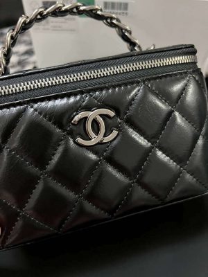 chanel ap3593 shiny crumpled calfskin strass ruthenium finish metal black 08 luxibags.ru .jpg