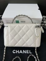chanel ap3593 shiny crumpled calfskin strass ruthenium finish metal white 03 luxibags.ru .jpg
