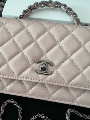 chanel ap3645 woc wallet on chain pink shiny crumpled calfskin strass ruthenium finish metal 02 luxibags.ru .jpg