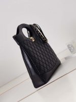 chanel as1010 31 larage shopping bag shiny lambskin black 002 luxibags.ru .jpg