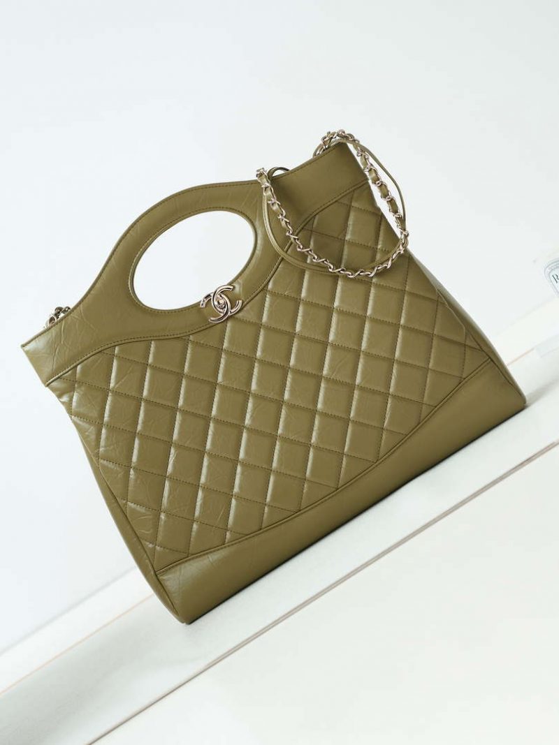 chanel as1010 31 larage shopping bag shiny lambskin green 001 luxibags.ru .jpg