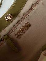 chanel as1010 31 larage shopping bag shiny lambskin green 009 luxibags.ru .jpg