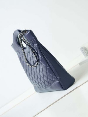 chanel as1010 31 larage shopping bag shiny lambskin navy blue 004 luxibags.ru .jpg