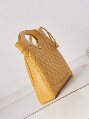 chanel as1010 31 larage shopping bag shiny lambskin yellow 003 luxibags.ru .jpg