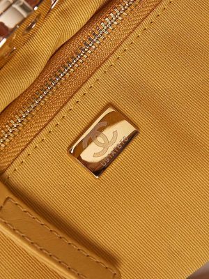 chanel as1010 31 larage shopping bag shiny lambskin yellow 008 luxibags.ru .jpg