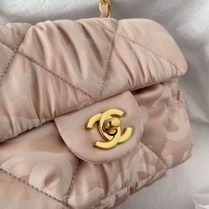 chanel as1115 small flap bag satin fabric pink 002 luxibags.ru .jpg