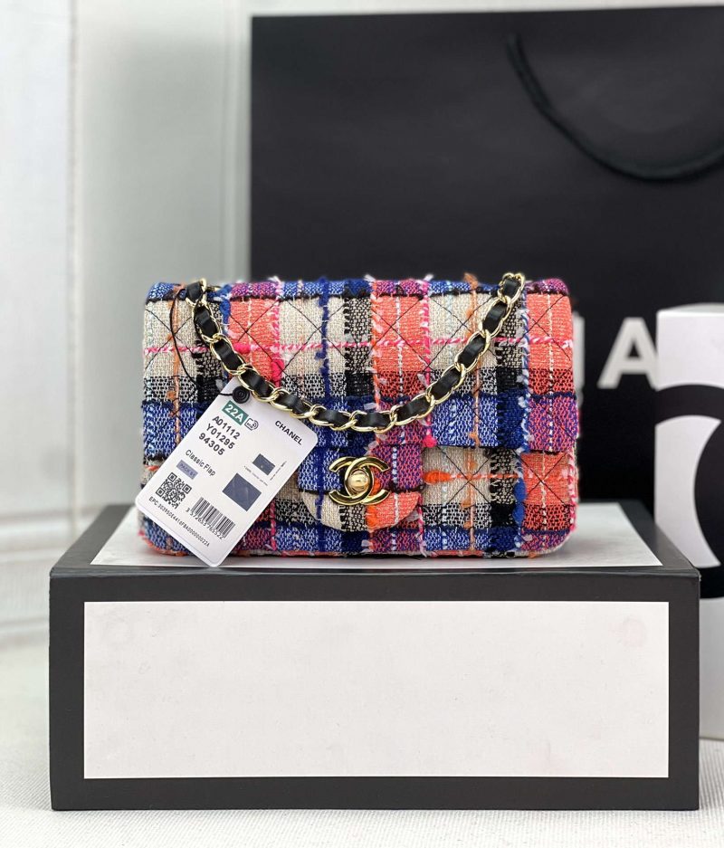 chanel as1116 small flap bag woolen a69900 pink blue 001 luxibags.ru .jpg