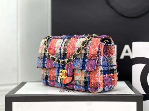 chanel as1116 small flap bag woolen a69900 pink blue 002 luxibags.ru .jpg
