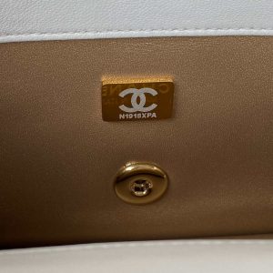 chanel as1787 mini flap bag football lambskin white gold 009 luxibags.ru .jpg