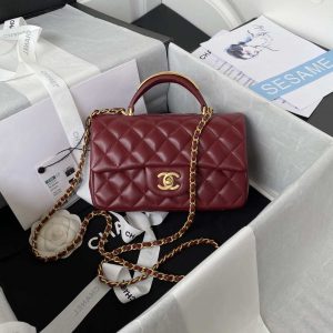 Wholesale replica highest quality luxury handbags, clothing, shoes, jewelry, etc. in cheaper price! Up to 70% discount now. Quality Guarantee!