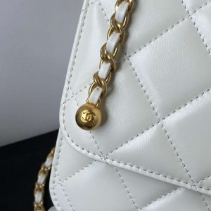 chanel as2649 woc wallet on chain with gold charm small vintage calfskin bag white 005 luxibags.ru .jpg