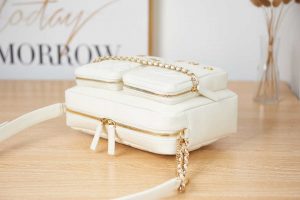 chanel as2924 camera case white bag 005 luxibags.ru .jpg
