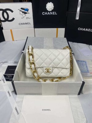 chanel as3215 large flap bag lambskin gold tone metal white 001 luxibags.ru .jpg