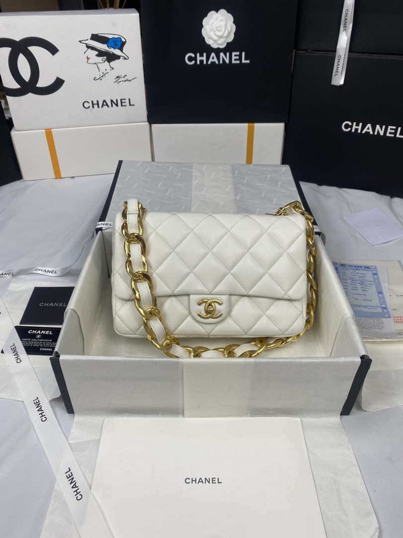 chanel as3215 large flap bag lambskin gold tone metal white 001 luxibags.ru .jpg