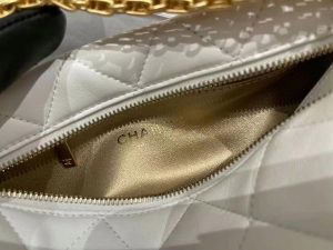 chanel as3242 small hobo bag lambskin strass gold tone metal white 002 luxibags.ru .jpg