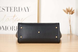 chanel as3257 small shopping bag calfskin black 006 luxibags.ru .jpg