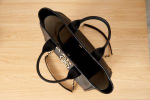 chanel as3257 small shopping bag calfskin black 007 luxibags.ru .jpg