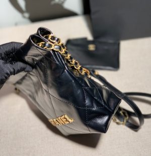 chanel as3260 22 mini handbag calfskin black with gold 003 luxibags.ru .jpg