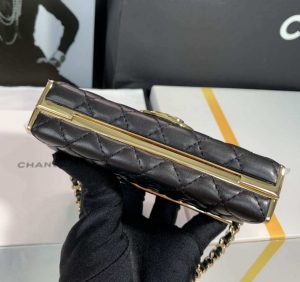 chanel as3308 small evening bag 22a limited edition black lambskin gold 007 luxibags.ru .jpg