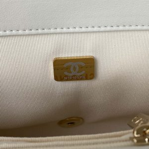chanel as3331 small flap 19cm bag white lambskin gold 009 luxibags.ru .jpg