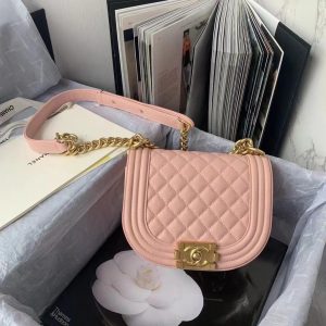 chanel as3350 small boy chanel messenger bag lambskin pink 01 luxibags.ru .jpg