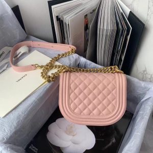 chanel as3350 small boy chanel messenger bag lambskin pink 05 luxibags.ru .jpg