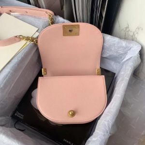 chanel as3350 small boy chanel messenger bag lambskin pink 06 luxibags.ru .jpg