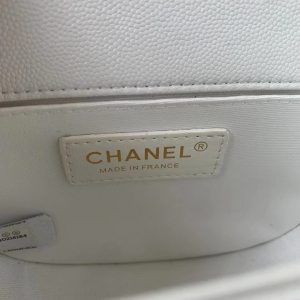 chanel as3350 small boy chanel messenger bag lambskin white 09 luxibags.ru .jpg
