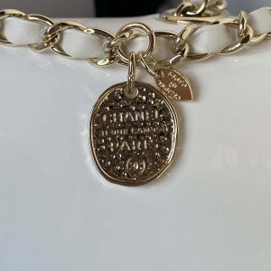 chanel as3356 flap 23fw patent leather camellia white 004 luxibags.ru .jpg