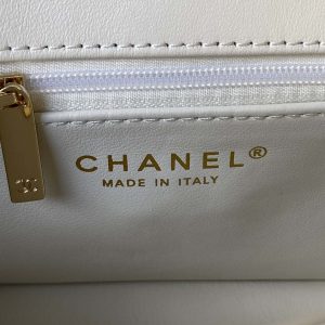 chanel as3356 flap 23fw patent leather camellia white 007 luxibags.ru .jpg