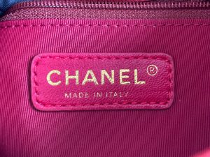 chanel as3368 mini flap bag shiny calfskin gold tone metal red 08 luxibags.ru .jpg