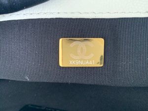 chanel as3368 mini flap bag shiny calfskin gold tone metal white 09 luxibags.ru .jpg